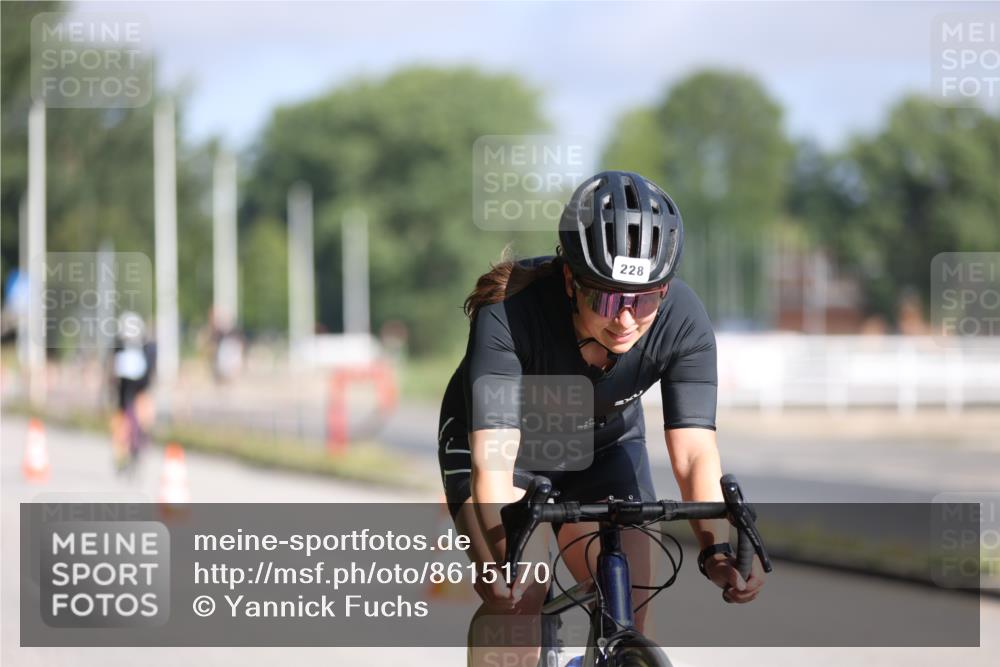 17.08.2025 - KN Förde Triathlon 2025 Yannick Fuchs http://msf.ph/oto/8615170 17.08.2025 09:29:30 Radfahren 170, 174, 196, 205, 228, 103, 109, 125, 174 meine-sportfotos.de