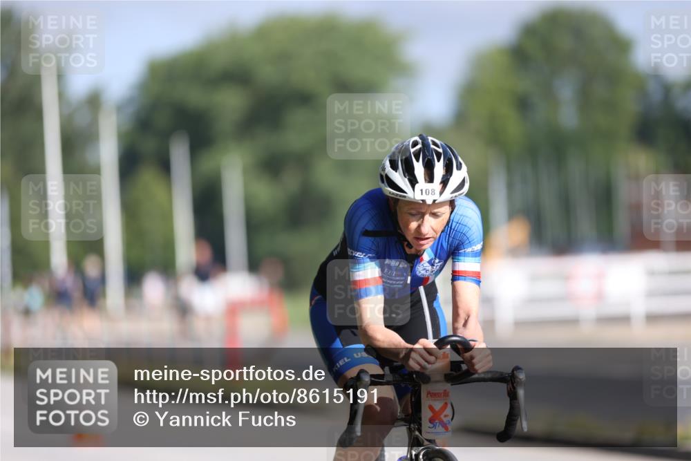17.08.2025 - KN Förde Triathlon 2025 Yannick Fuchs http://msf.ph/oto/8615191 17.08.2025 09:29:41 Radfahren 108, 110, 136, 179, 196, 211, 196, 205 meine-sportfotos.de