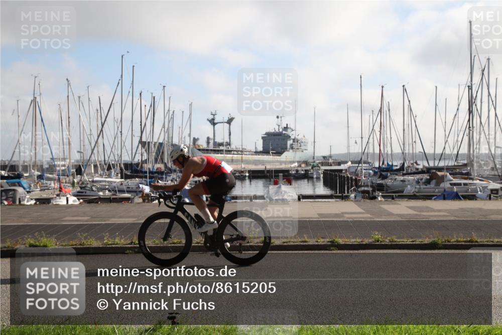 17.08.2025 - KN Förde Triathlon 2025 Yannick Fuchs http://msf.ph/oto/8615205 17.08.2025 09:15:46 Radfahren 101 meine-sportfotos.de