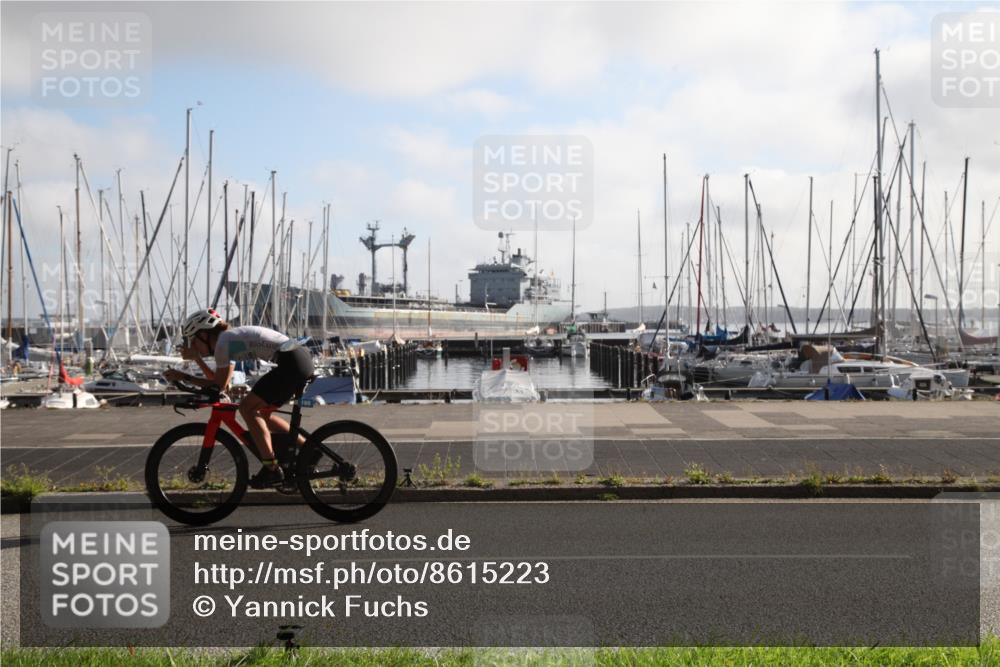 17.08.2025 - KN Förde Triathlon 2025 Yannick Fuchs http://msf.ph/oto/8615223 17.08.2025 09:16:45 Radfahren 105, 121 meine-sportfotos.de