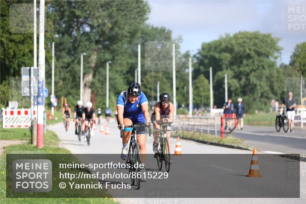 17.08.2025 - KN Förde Triathlon 2025 Yannick Fuchs http://msf.ph/oto/8615229 17.08.2025 09:29:58 Radfahren 114, 183, 186, 240, 241, 244 meine-sportfotos.de