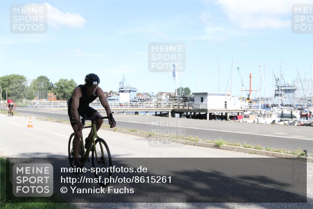17.08.2025 - KN Förde Triathlon 2025 Yannick Fuchs http://msf.ph/oto/8615261 17.08.2025 11:22:47 Radfahren 263, 271, 293, 326, 327, 329, 350, 364, 371, 611, 620 meine-sportfotos.de