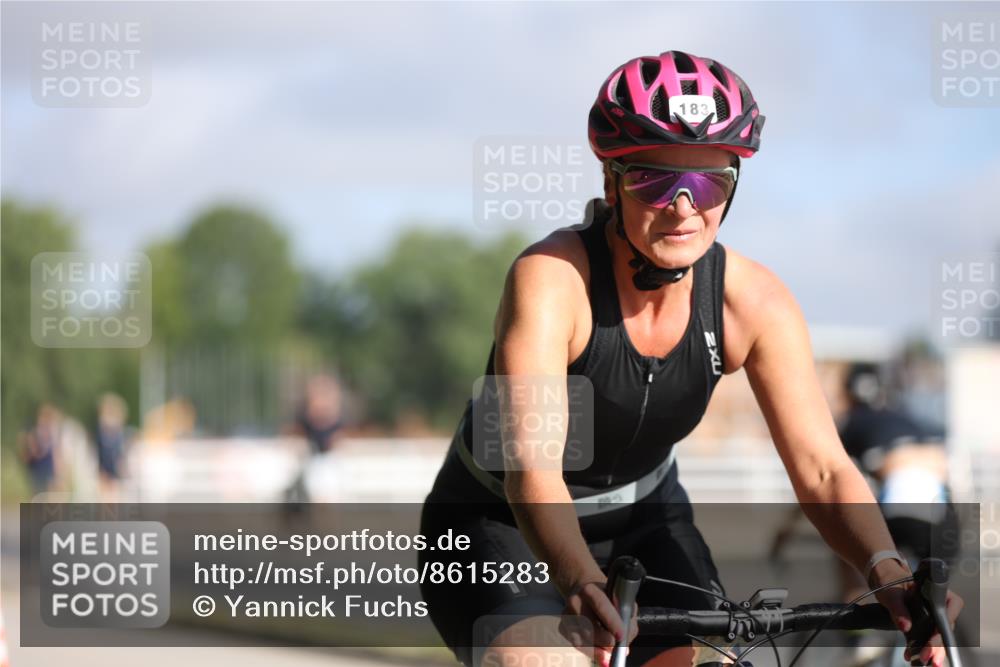 17.08.2025 - KN Förde Triathlon 2025 Yannick Fuchs http://msf.ph/oto/8615283 17.08.2025 09:30:05 Radfahren 183, 184, 210, 114, 186, 240, 241, 244 meine-sportfotos.de