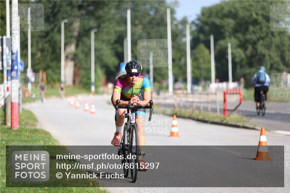 17.08.2025 - KN Förde Triathlon 2025 Yannick Fuchs http://msf.ph/oto/8615297 17.08.2025 09:30:13 Radfahren 184, 195, 201, 183, 210 meine-sportfotos.de