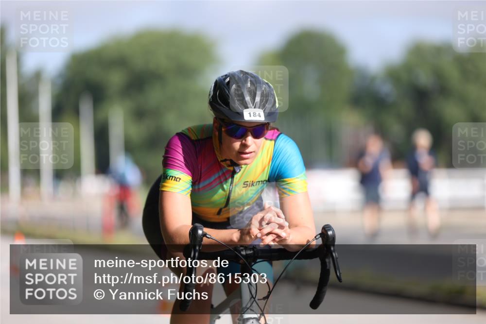 17.08.2025 - KN Förde Triathlon 2025 Yannick Fuchs http://msf.ph/oto/8615303 17.08.2025 09:30:14 Radfahren 163, 184, 195, 201, 210 meine-sportfotos.de