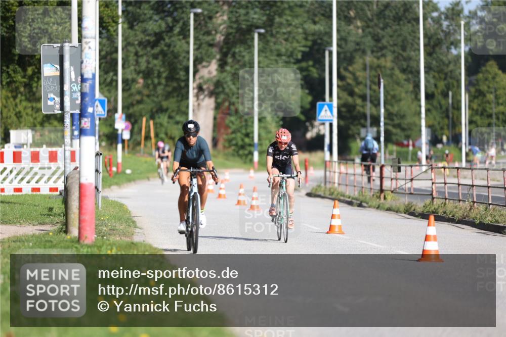 17.08.2025 - KN Förde Triathlon 2025 Yannick Fuchs http://msf.ph/oto/8615312 17.08.2025 09:30:21 Radfahren 119, 163, 184, 195, 201 meine-sportfotos.de