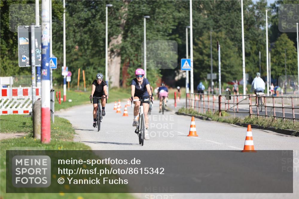 17.08.2025 - KN Förde Triathlon 2025 Yannick Fuchs http://msf.ph/oto/8615342 17.08.2025 09:30:30 Radfahren 167, 202, 119, 163 meine-sportfotos.de