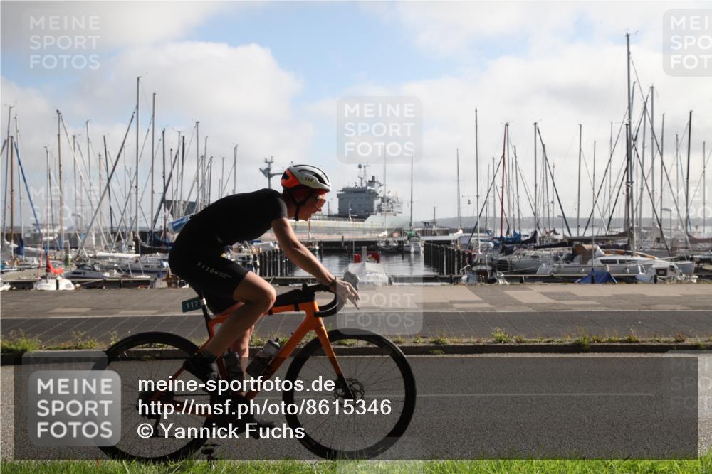 17.08.2025 - KN Förde Triathlon 2025 Yannick Fuchs http://msf.ph/oto/8615346 17.08.2025 09:20:22 Radfahren 117, 125, 157 meine-sportfotos.de