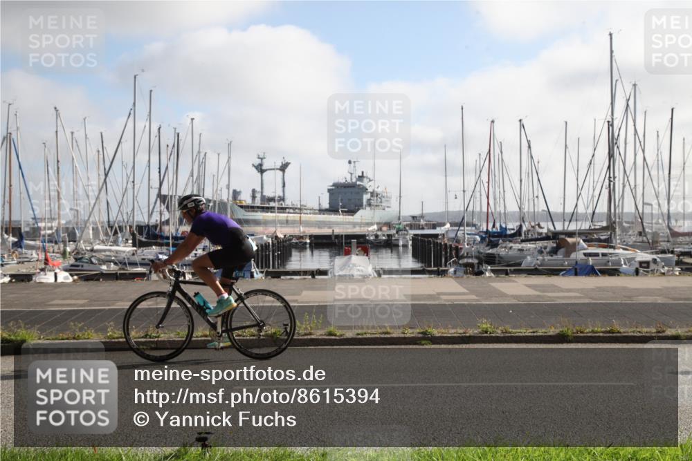 17.08.2025 - KN Förde Triathlon 2025 Yannick Fuchs http://msf.ph/oto/8615394 17.08.2025 09:21:44 Radfahren 122, 138 meine-sportfotos.de