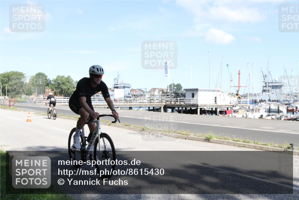 17.08.2025 - KN Förde Triathlon 2025 Yannick Fuchs http://msf.ph/oto/8615430 17.08.2025 11:24:24 Radfahren 263, 271, 329, 350, 354, 642 meine-sportfotos.de