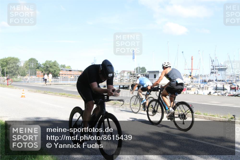 17.08.2025 - KN Förde Triathlon 2025 Yannick Fuchs http://msf.ph/oto/8615439 17.08.2025 11:24:31 Radfahren 263, 281, 329, 350, 352, 371, 380, 616 meine-sportfotos.de