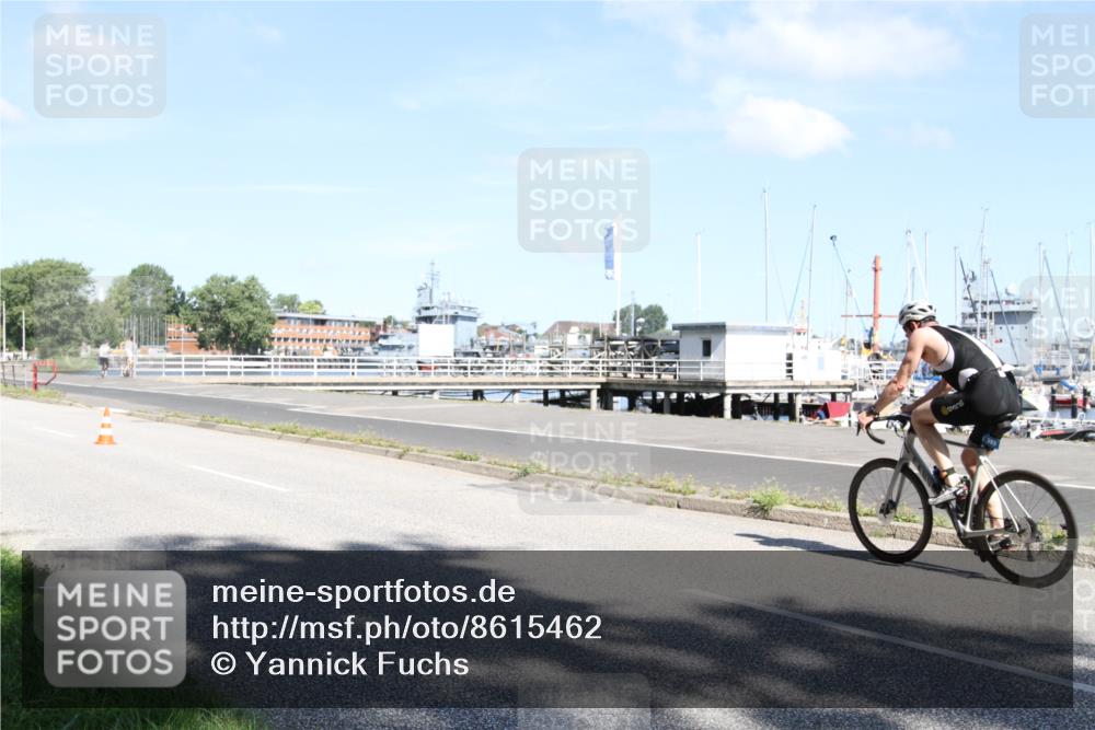 17.08.2025 - KN Förde Triathlon 2025 Yannick Fuchs http://msf.ph/oto/8615462 17.08.2025 11:24:50 Radfahren 303, 370, 621 meine-sportfotos.de