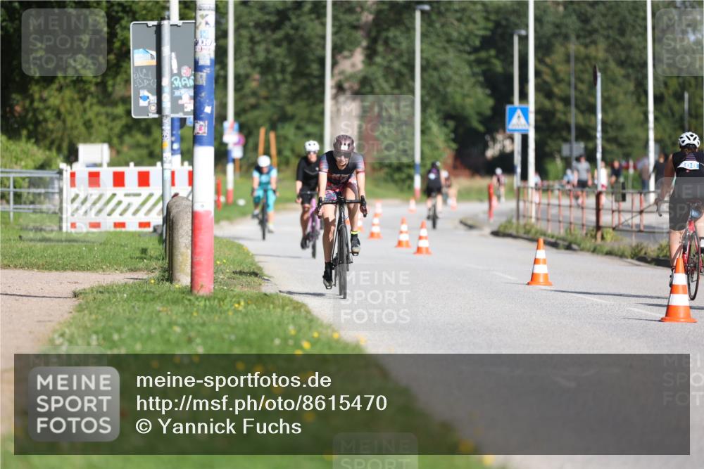 17.08.2025 - KN Förde Triathlon 2025 Yannick Fuchs http://msf.ph/oto/8615470 17.08.2025 09:31:06 Radfahren 102, 125, 126, 188, 198, 200, 216, 218, 219, 221, 107, 111, 208, 212, 223 meine-sportfotos.de