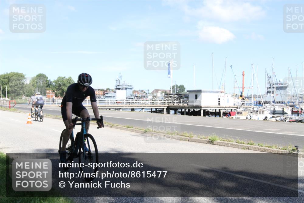 17.08.2025 - KN Förde Triathlon 2025 Yannick Fuchs http://msf.ph/oto/8615477 17.08.2025 11:25:01 Radfahren 300, 306, 328, 356, 373, 389, 606, 635 meine-sportfotos.de