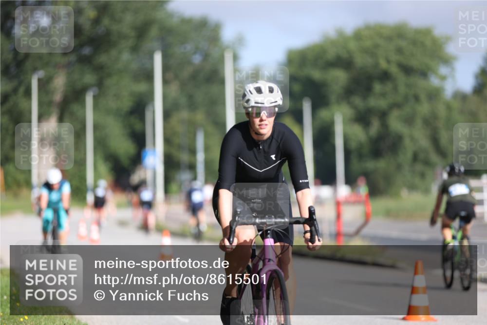 17.08.2025 - KN Förde Triathlon 2025 Yannick Fuchs http://msf.ph/oto/8615501 17.08.2025 09:31:10 Radfahren 125, 126, 133, 188, 198, 200, 216, 218, 219, 221, 102, 107, 200 meine-sportfotos.de