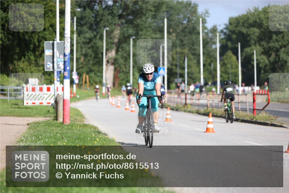 17.08.2025 - KN Förde Triathlon 2025 Yannick Fuchs http://msf.ph/oto/8615513 17.08.2025 09:31:12 Radfahren 125, 126, 133, 198, 216, 218, 219, 102, 126, 188, 200, 218, 221 meine-sportfotos.de