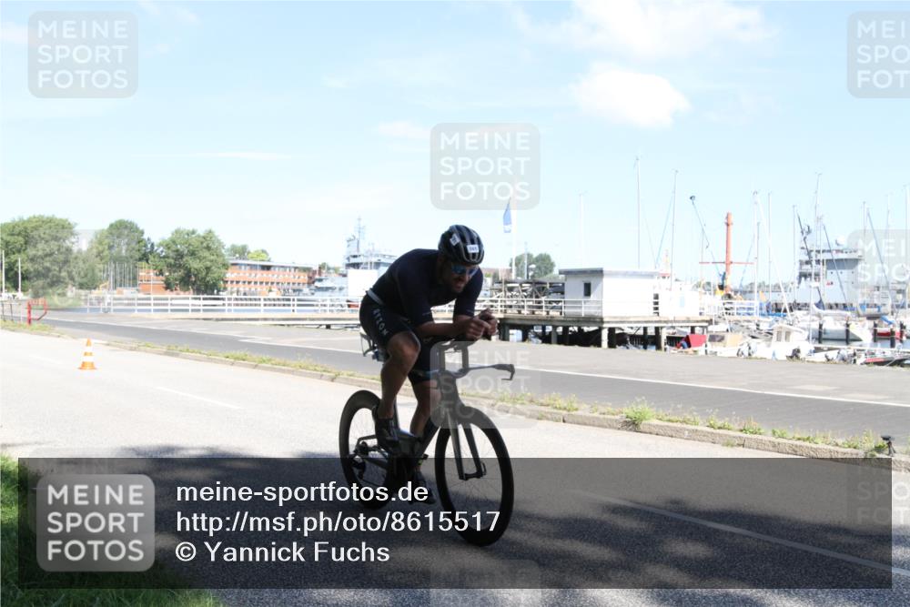 17.08.2025 - KN Förde Triathlon 2025 Yannick Fuchs http://msf.ph/oto/8615517 17.08.2025 11:25:28 Radfahren 261, 266, 285, 295, 330, 377, 384, 609, 629 meine-sportfotos.de