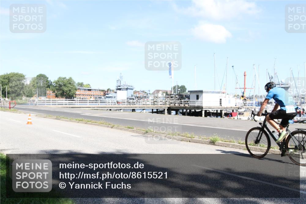 17.08.2025 - KN Förde Triathlon 2025 Yannick Fuchs http://msf.ph/oto/8615521 17.08.2025 11:25:30 Radfahren 261, 266, 285, 295, 330, 377, 617, 629, 630, 632 meine-sportfotos.de