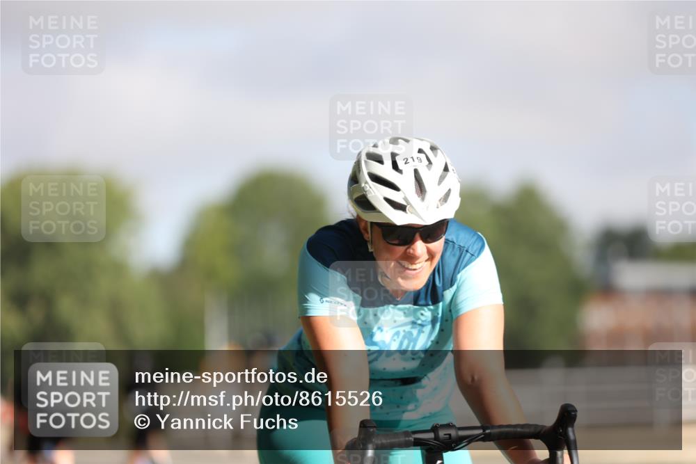 17.08.2025 - KN Förde Triathlon 2025 Yannick Fuchs http://msf.ph/oto/8615526 17.08.2025 09:31:14 Radfahren 133, 136, 198, 216, 219, 102, 125, 126, 188, 200, 216, 218, 221 meine-sportfotos.de