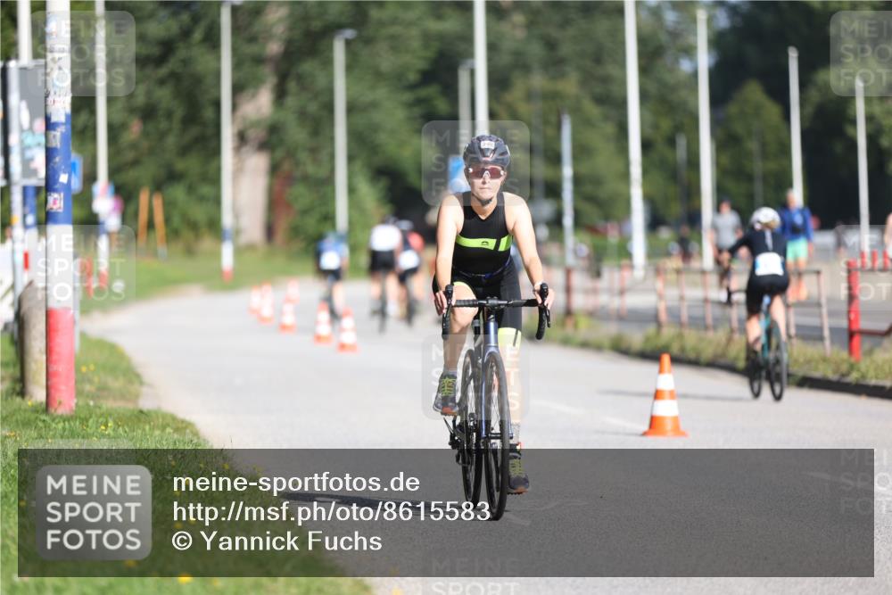 17.08.2025 - KN Förde Triathlon 2025 Yannick Fuchs http://msf.ph/oto/8615583 17.08.2025 09:31:38 Radfahren 205, 237, 127, 190, 196, 211 meine-sportfotos.de