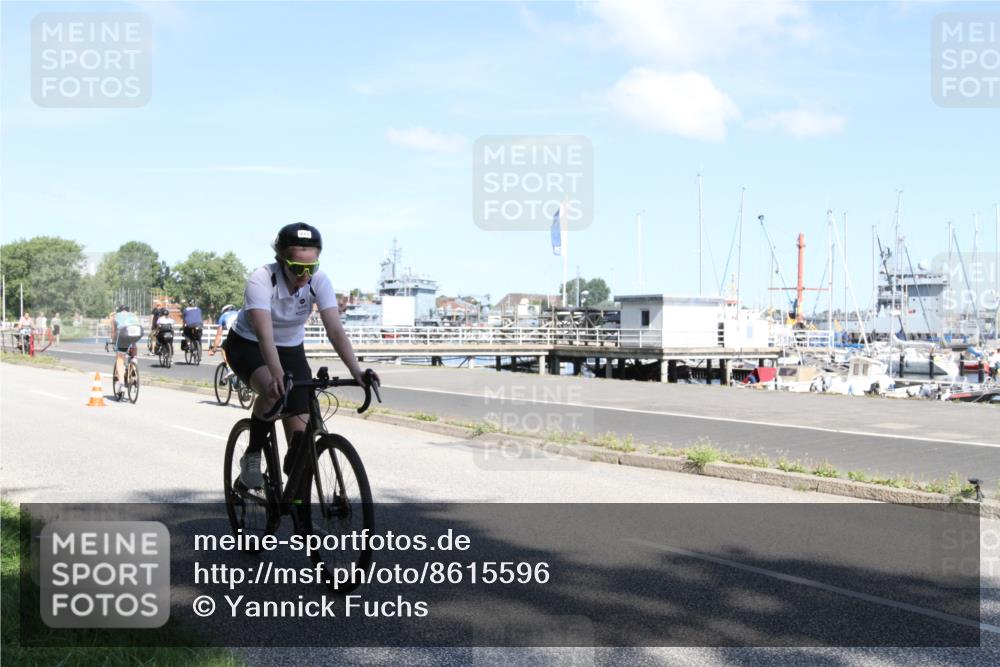 17.08.2025 - KN Förde Triathlon 2025 Yannick Fuchs http://msf.ph/oto/8615596 17.08.2025 11:25:58 Radfahren 310, 332, 345, 351, 353, 354, 361, 368, 612, 614, 619, 622, 642, 643 meine-sportfotos.de