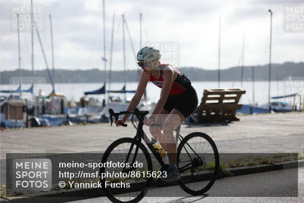 17.08.2025 - KN Förde Triathlon 2025 Yannick Fuchs http://msf.ph/oto/8615623 17.08.2025 09:31:50 Radfahren 171, 234, 244, 237 meine-sportfotos.de