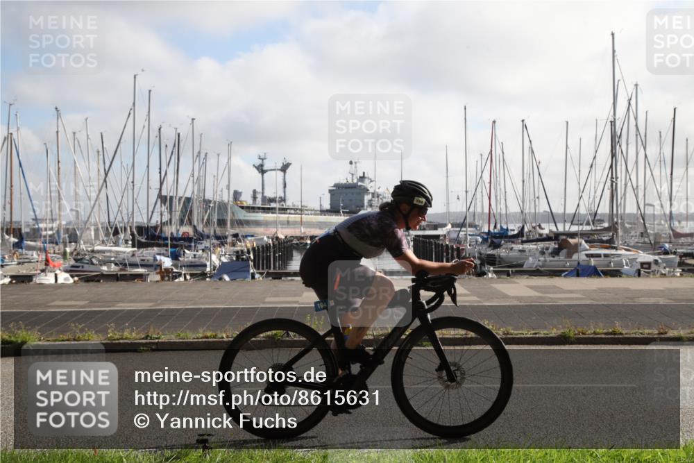 17.08.2025 - KN Förde Triathlon 2025 Yannick Fuchs http://msf.ph/oto/8615631 17.08.2025 09:25:45 Radfahren 105, 164, 168 meine-sportfotos.de