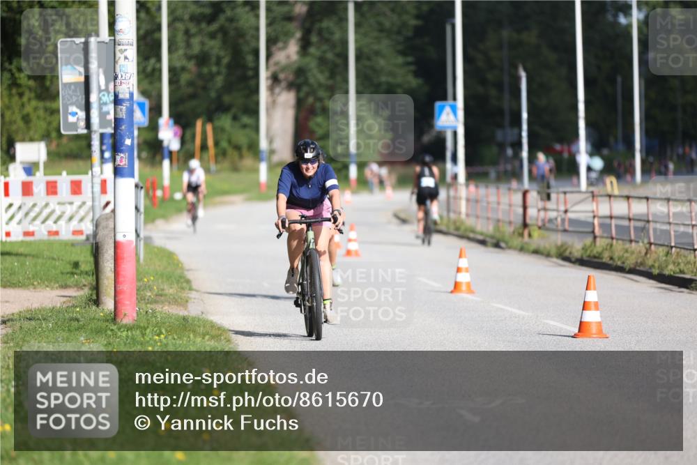 17.08.2025 - KN Förde Triathlon 2025 Yannick Fuchs http://msf.ph/oto/8615670 17.08.2025 09:32:19 Radfahren 147, 195, 201, 224, 246, 225 meine-sportfotos.de