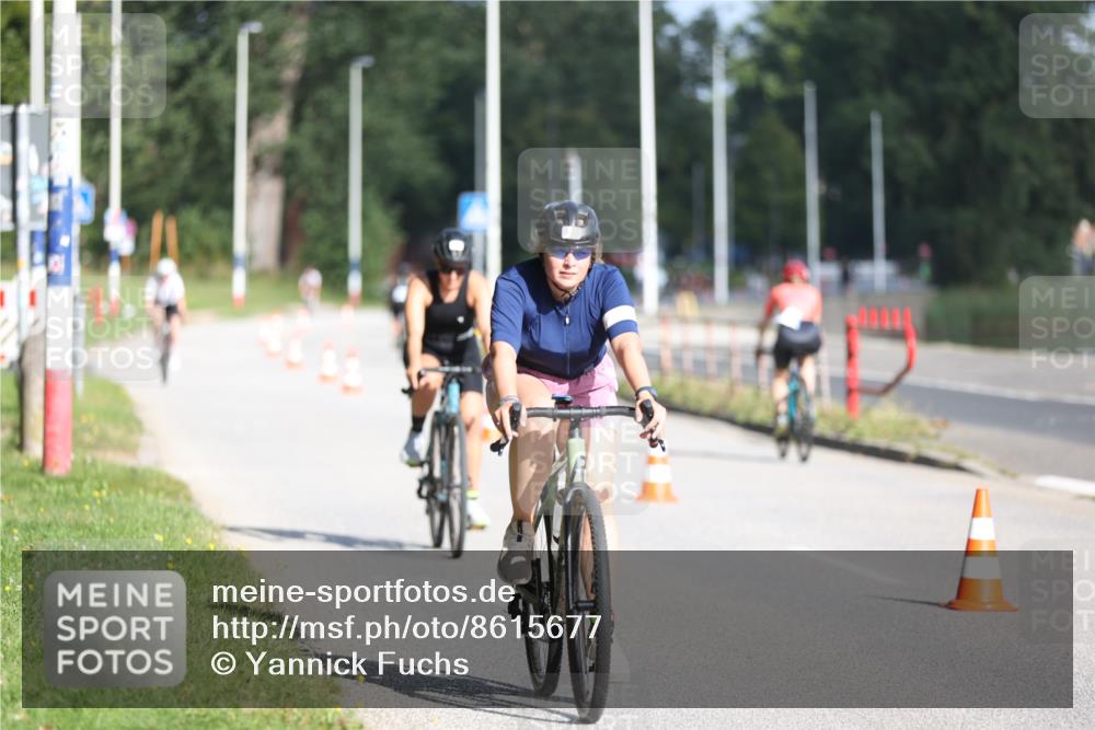 17.08.2025 - KN Förde Triathlon 2025 Yannick Fuchs http://msf.ph/oto/8615677 17.08.2025 09:32:21 Radfahren 147, 195, 201, 224, 246, 225 meine-sportfotos.de