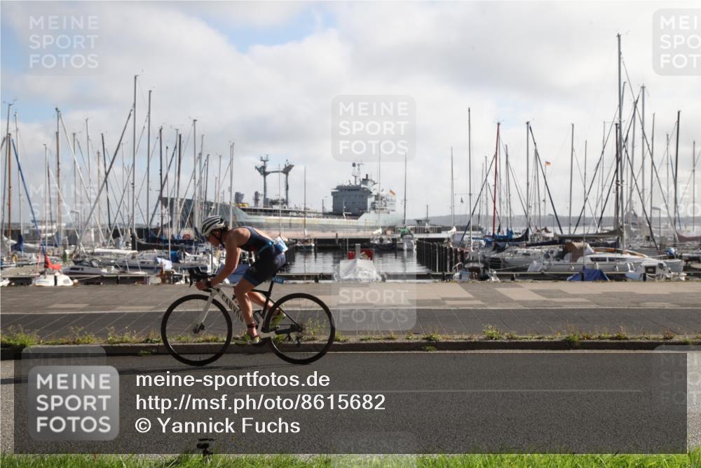 17.08.2025 - KN Förde Triathlon 2025 Yannick Fuchs http://msf.ph/oto/8615682 17.08.2025 09:26:29 Radfahren 106, 121, 161, 220 meine-sportfotos.de