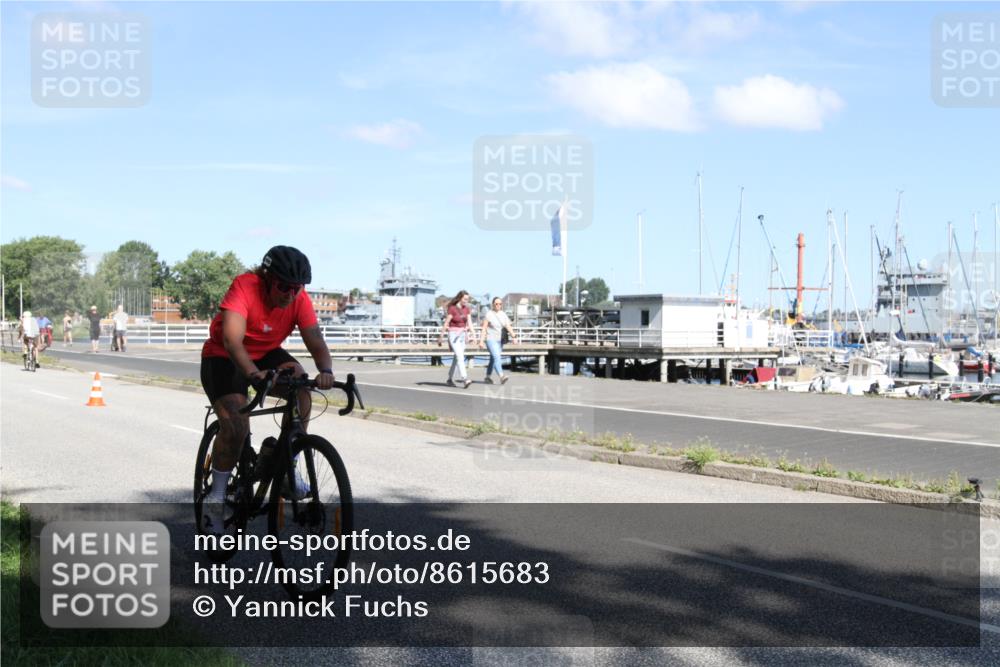 17.08.2025 - KN Förde Triathlon 2025 Yannick Fuchs http://msf.ph/oto/8615683 17.08.2025 11:27:03 Radfahren 294, 295, 346, 606, 609, 625, 629, 633 meine-sportfotos.de