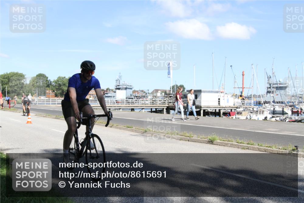 17.08.2025 - KN Förde Triathlon 2025 Yannick Fuchs http://msf.ph/oto/8615691 17.08.2025 11:27:06 Radfahren 294, 295, 346, 606, 625, 629 meine-sportfotos.de