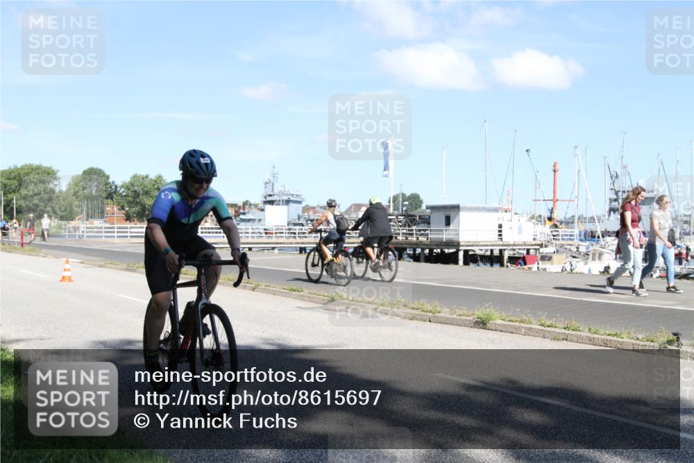 17.08.2025 - KN Förde Triathlon 2025 Yannick Fuchs http://msf.ph/oto/8615697 17.08.2025 11:27:10 Radfahren 274, 285, 294, 295, 606, 625, 629 meine-sportfotos.de