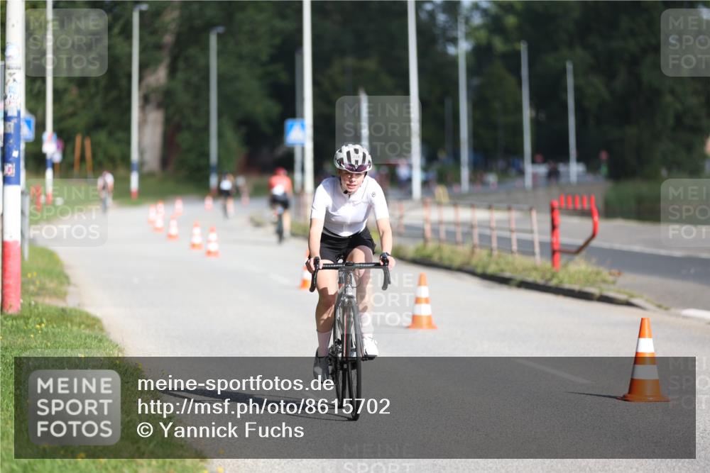 17.08.2025 - KN Förde Triathlon 2025 Yannick Fuchs http://msf.ph/oto/8615702 17.08.2025 09:32:26 Radfahren 147, 162, 201, 224, 246, 195, 201 meine-sportfotos.de