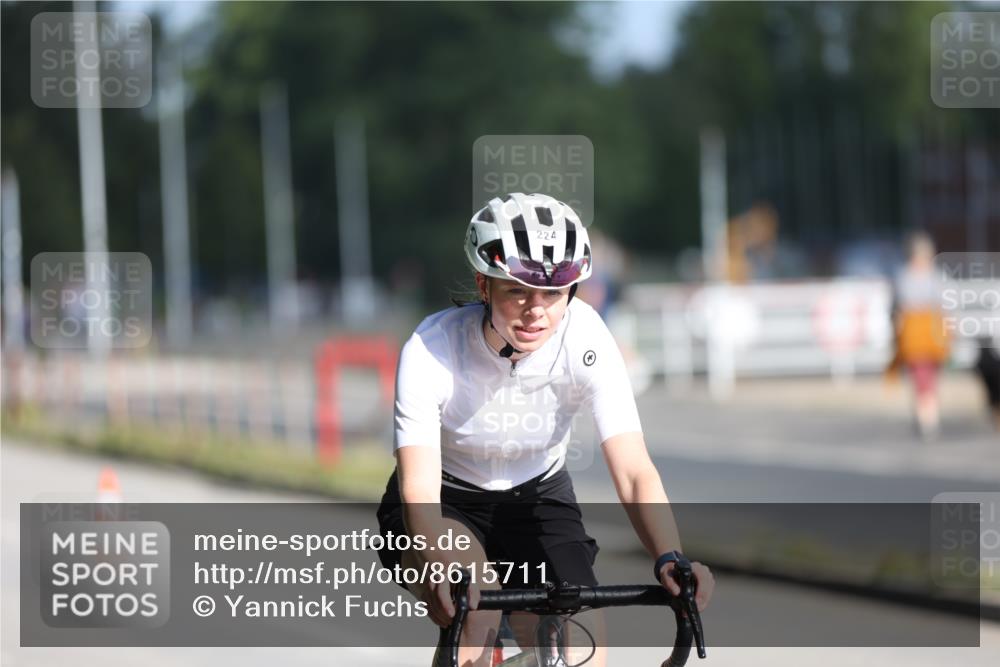 17.08.2025 - KN Förde Triathlon 2025 Yannick Fuchs http://msf.ph/oto/8615711 17.08.2025 09:32:27 Radfahren 130, 147, 162, 224, 246, 195, 201 meine-sportfotos.de