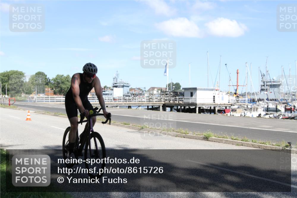 17.08.2025 - KN Förde Triathlon 2025 Yannick Fuchs http://msf.ph/oto/8615726 17.08.2025 11:27:34 Radfahren 310, 368, 622 meine-sportfotos.de