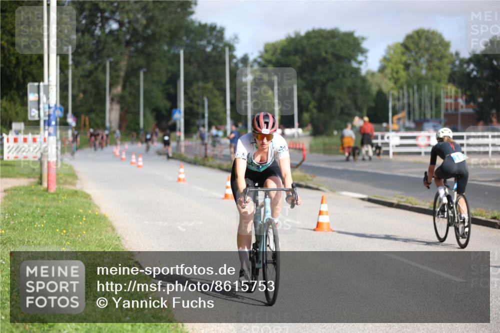 17.08.2025 - KN Förde Triathlon 2025 Yannick Fuchs http://msf.ph/oto/8615753 17.08.2025 09:32:39 Radfahren 130, 138, 221, 242, 243, 130, 162 meine-sportfotos.de