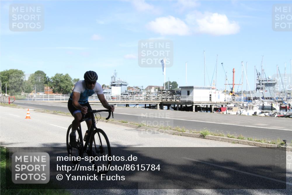 17.08.2025 - KN Förde Triathlon 2025 Yannick Fuchs http://msf.ph/oto/8615784 17.08.2025 11:28:09 Radfahren 297, 304, 369, 626 meine-sportfotos.de