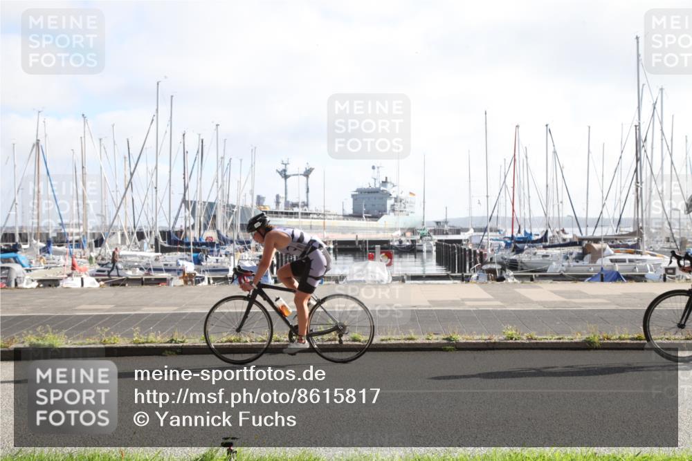 17.08.2025 - KN Förde Triathlon 2025 Yannick Fuchs http://msf.ph/oto/8615817 17.08.2025 09:27:43 Radfahren 103, 109, 113, 160 meine-sportfotos.de