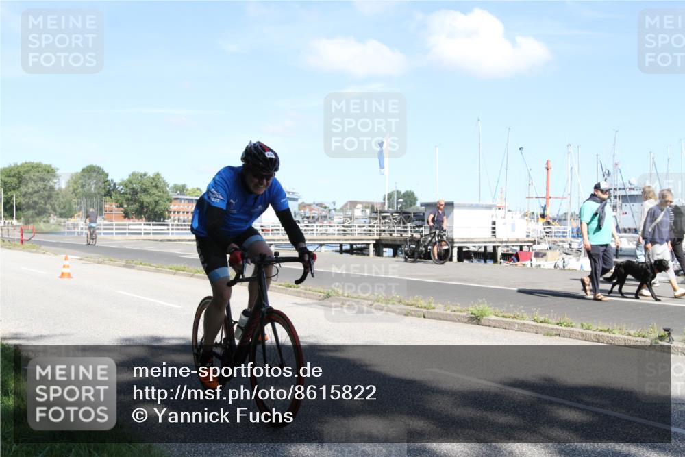 17.08.2025 - KN Förde Triathlon 2025 Yannick Fuchs http://msf.ph/oto/8615822 17.08.2025 11:29:17 Radfahren 636 meine-sportfotos.de