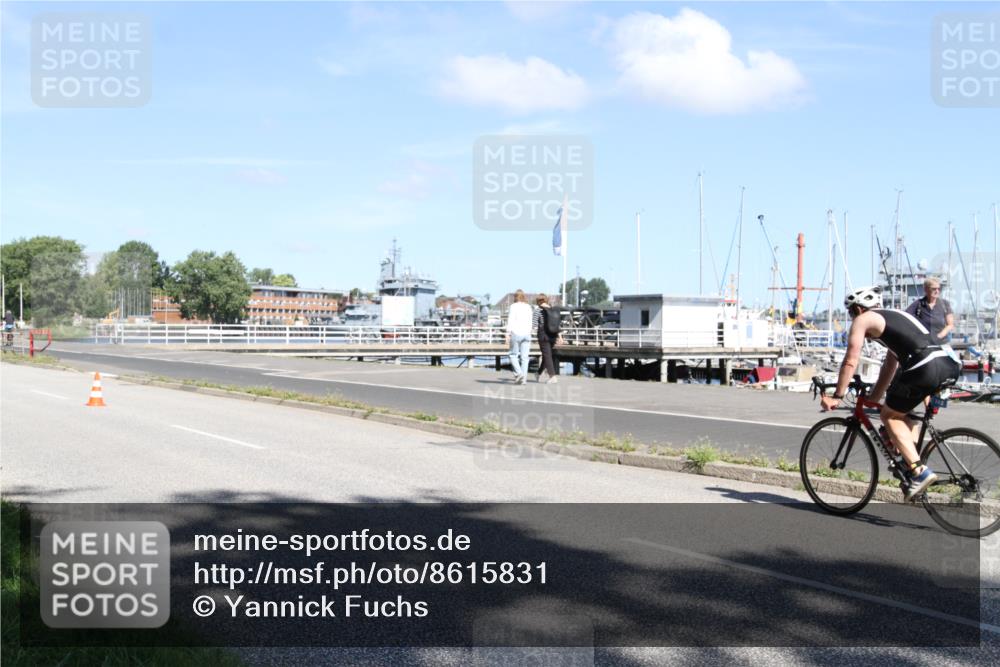 17.08.2025 - KN Förde Triathlon 2025 Yannick Fuchs http://msf.ph/oto/8615831 17.08.2025 11:29:24 Radfahren 268, 270, 299, 312, 615, 636 meine-sportfotos.de