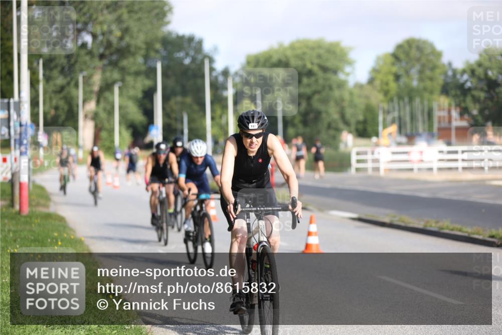 17.08.2025 - KN Förde Triathlon 2025 Yannick Fuchs http://msf.ph/oto/8615832 17.08.2025 09:32:53 Radfahren 102, 104, 122, 133, 197, 198, 208, 212, 216, 218, 111, 126, 152, 221 meine-sportfotos.de