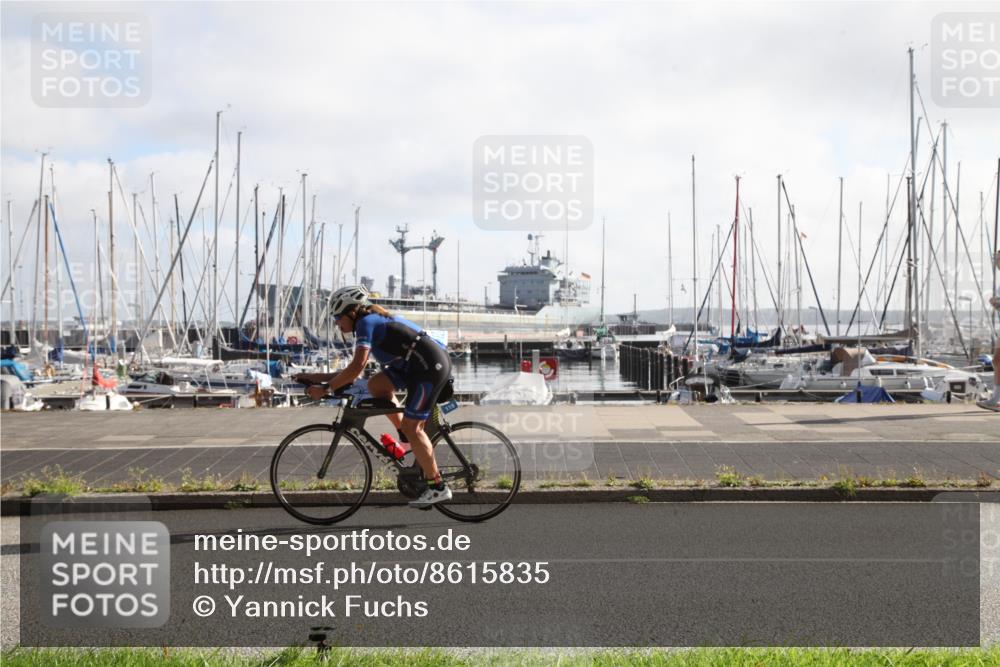 17.08.2025 - KN Förde Triathlon 2025 Yannick Fuchs http://msf.ph/oto/8615835 17.08.2025 09:27:57 Radfahren 108, 110, 179, 228 meine-sportfotos.de