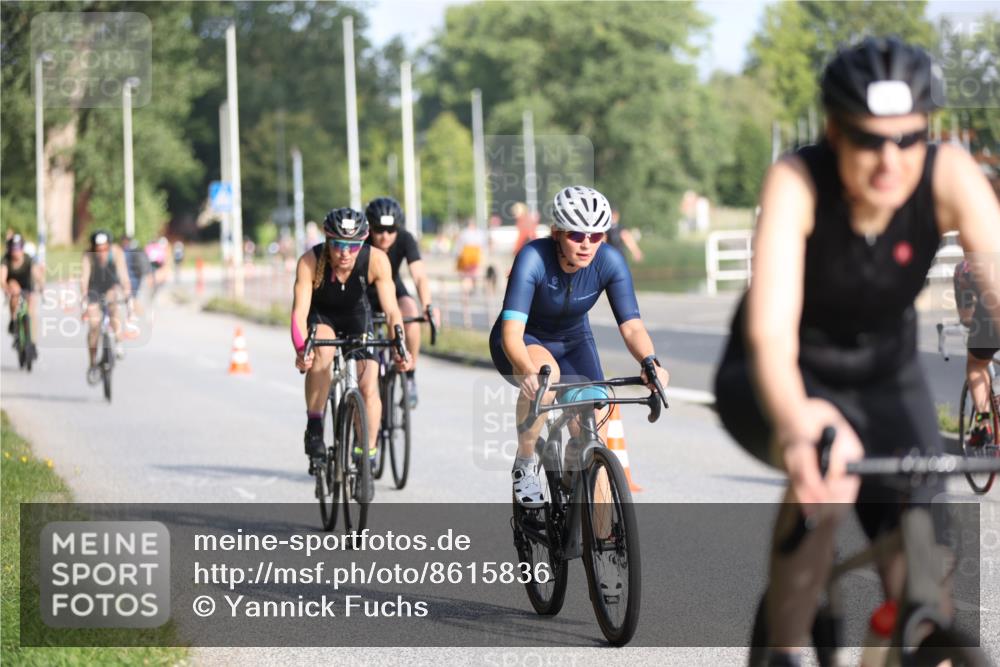 17.08.2025 - KN Förde Triathlon 2025 Yannick Fuchs http://msf.ph/oto/8615836 17.08.2025 09:32:54 Radfahren 102, 104, 122, 133, 197, 198, 208, 212, 216, 218, 111, 126, 152, 208, 216, 221 meine-sportfotos.de