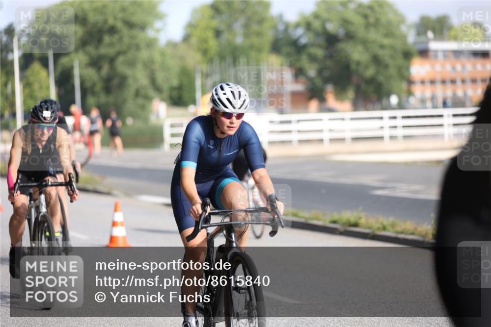 17.08.2025 - KN Förde Triathlon 2025 Yannick Fuchs http://msf.ph/oto/8615840 17.08.2025 09:32:54 Radfahren 102, 104, 122, 133, 197, 198, 208, 212, 216, 218, 111, 126, 152, 208, 216, 221 meine-sportfotos.de