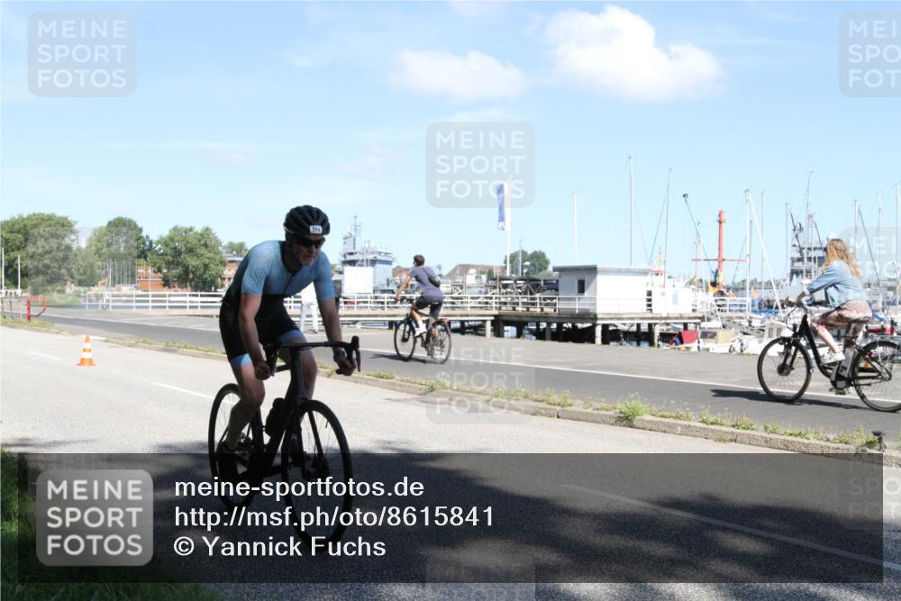 17.08.2025 - KN Förde Triathlon 2025 Yannick Fuchs http://msf.ph/oto/8615841 17.08.2025 11:29:30 Radfahren 268, 270, 299, 312, 319, 320, 376, 615, 631 meine-sportfotos.de
