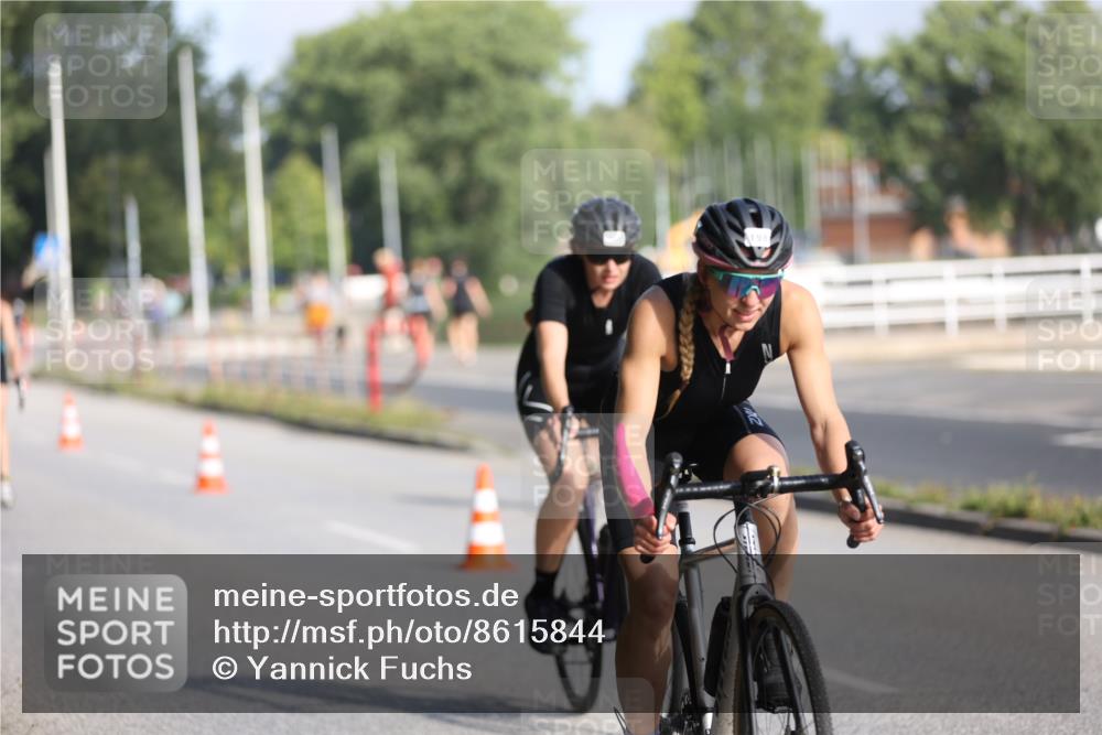 17.08.2025 - KN Förde Triathlon 2025 Yannick Fuchs http://msf.ph/oto/8615844 17.08.2025 09:32:55 Radfahren 102, 104, 122, 133, 197, 198, 212, 218, 111, 126, 152, 208, 216, 221 meine-sportfotos.de