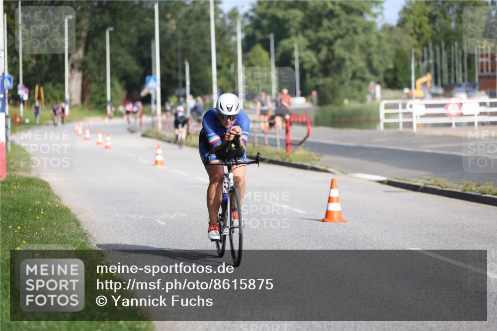 17.08.2025 - KN Förde Triathlon 2025 Yannick Fuchs http://msf.ph/oto/8615875 17.08.2025 09:32:59 Radfahren 102, 104, 122, 218, 133, 197, 198, 208, 212, 216, 218 meine-sportfotos.de
