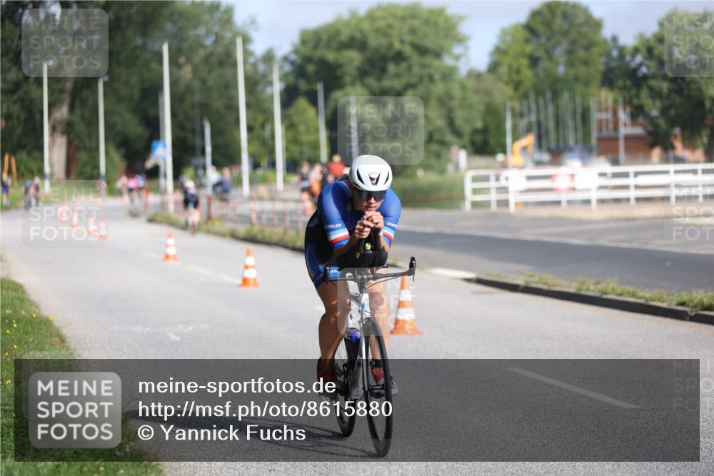 17.08.2025 - KN Förde Triathlon 2025 Yannick Fuchs http://msf.ph/oto/8615880 17.08.2025 09:32:59 Radfahren 102, 104, 122, 218, 133, 197, 198, 208, 212, 216, 218 meine-sportfotos.de