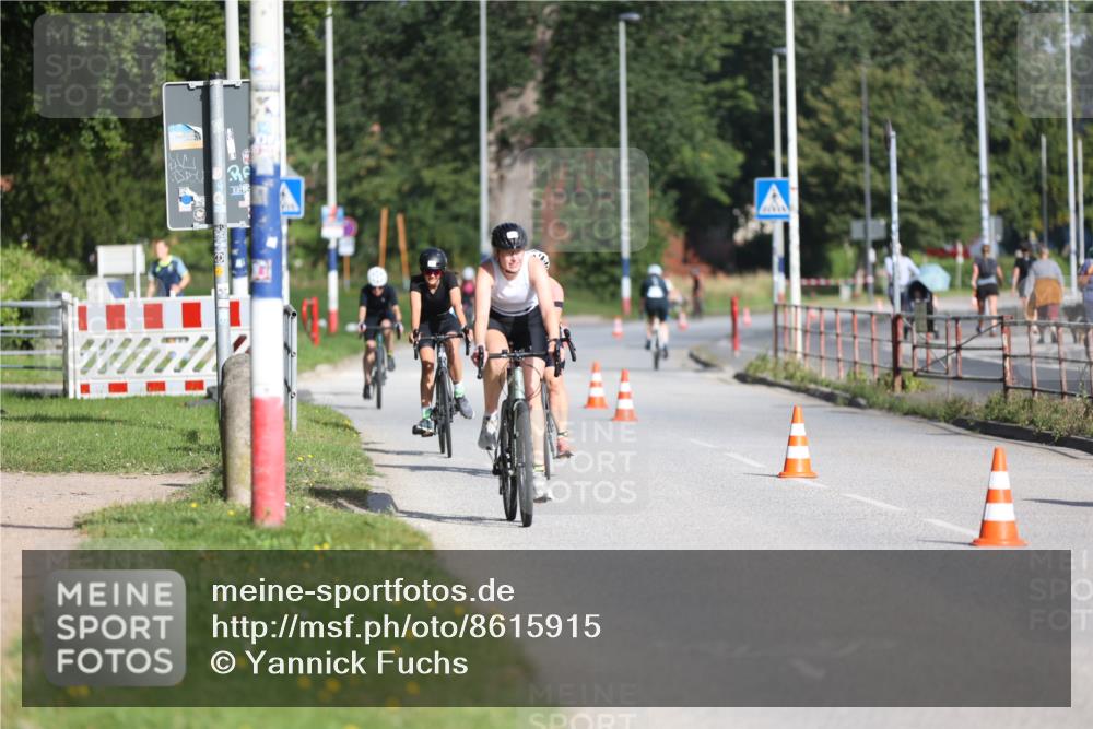 17.08.2025 - KN Förde Triathlon 2025 Yannick Fuchs http://msf.ph/oto/8615915 17.08.2025 09:33:15 Radfahren 118, 128, 146, 151, 190, 200, 230, 235, 127, 145, 146, 148, 194, 215 meine-sportfotos.de